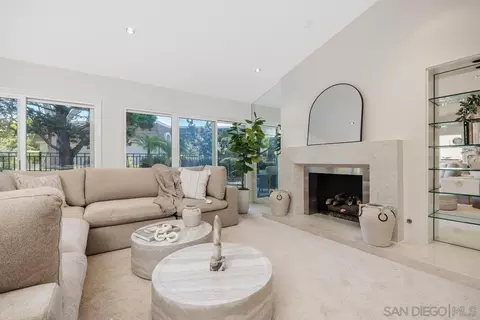 Living - 8233 Caminito Maritimo, La Jolla, CA 92037 photo 1 of 2