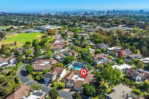 View/Area - 8233 Caminito Maritimo, La Jolla, CA 92037 photo 2 of 3