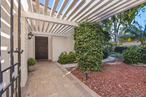 Exterior - 8233 Caminito Maritimo, La Jolla, CA 92037 photo 3 of 3