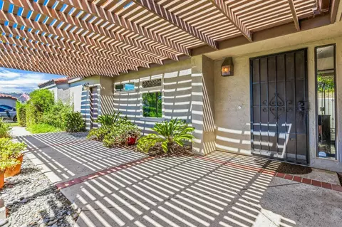 Exterior - 1301 Gary Ln, Escondido, CA 92026 photo 6 of 7