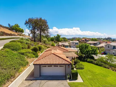 View/Area - 1301 Gary Ln, Escondido, CA 92026 photo 1 of 7