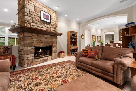 Living - 1695 Grove Rd, El Cajon, CA 92020 photo 1 of 5