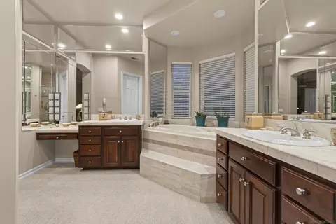 Bath - 1695 Grove Rd, El Cajon, CA 92020 photo 1 of 6