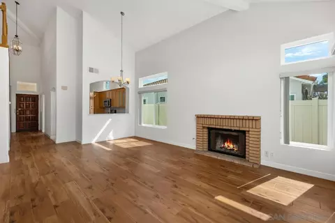 Living - 3784 Via Cabrillo, Oceanside, CA 92056 photo 4 of 10