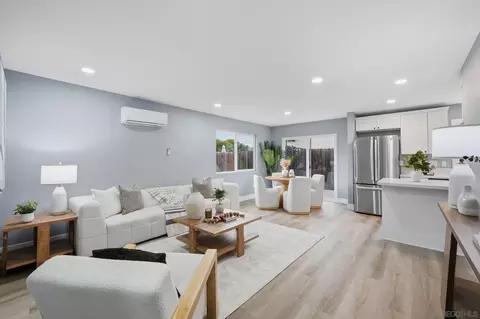 8514 Glenhaven, San Diego, CA 92123