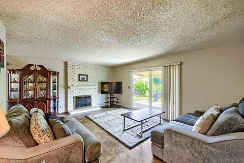 Living - 9959 Pebble Beach Dr, Santee, CA 92071 photo 1 of 3