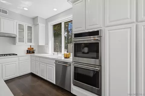 Kitchen - 17121 Woodson View Ln, Ramona, CA 92065 photo 3 of 6
