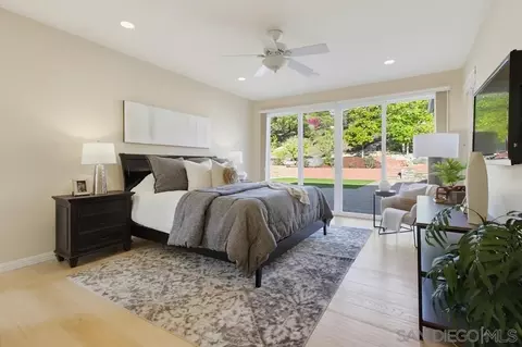 Bedroom - 14326 Sandhill Rd, Poway, CA 92064 photo 1 of 4