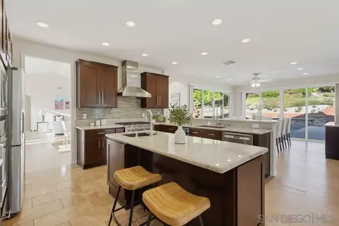 Kitchen - 14326 Sandhill Rd, Poway, CA 92064 photo 3 of 5