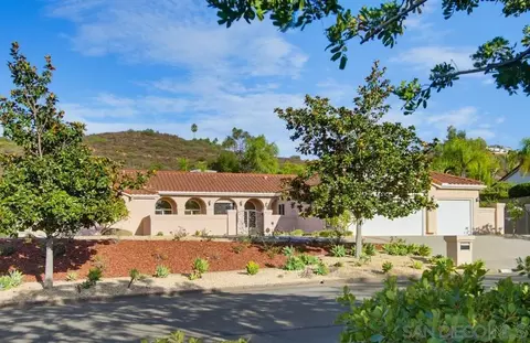 Exterior - 14326 Sandhill Rd, Poway, CA 92064 photo 11 of 20