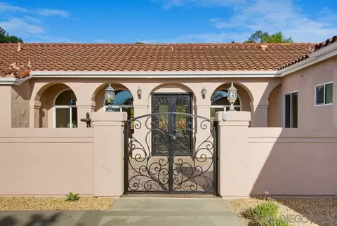 Exterior - 14326 Sandhill Rd, Poway, CA 92064 photo 13 of 20