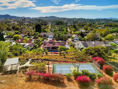 View/Area - 14326 Sandhill Rd, Poway, CA 92064 photo 4 of 9