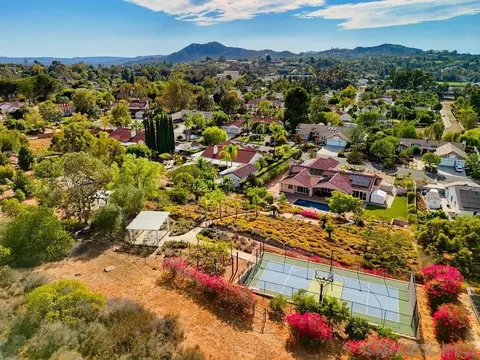 View/Area - 14326 Sandhill Rd, Poway, CA 92064 photo 5 of 9