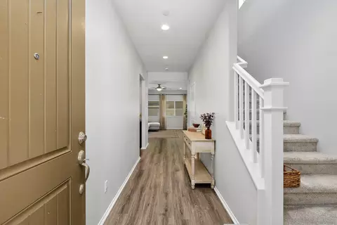 Entry Way - 35769 Asturian Way, Fallbrook, CA 92028 photo 1 of 5