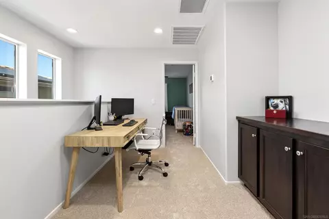 Entry Way - 35769 Asturian Way, Fallbrook, CA 92028 photo 4 of 5