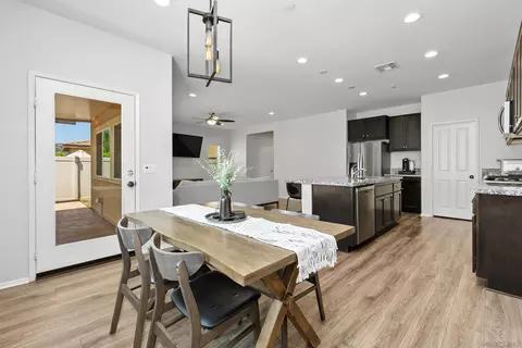 Dining - 35769 Asturian Way, Fallbrook, CA 92028 photo 2 of 3