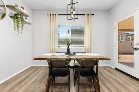 Dining - 35769 Asturian Way, Fallbrook, CA 92028 photo 1 of 3