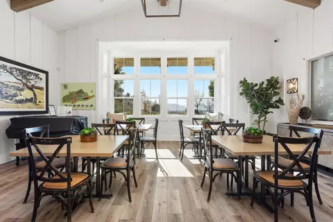Dining - 35769 Asturian Way, Fallbrook, CA 92028 photo 3 of 3