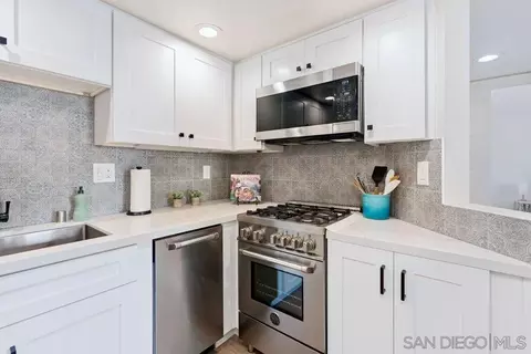 Kitchen - 7509 Draper #210, La Jolla, CA 92037 photo 1 of 3