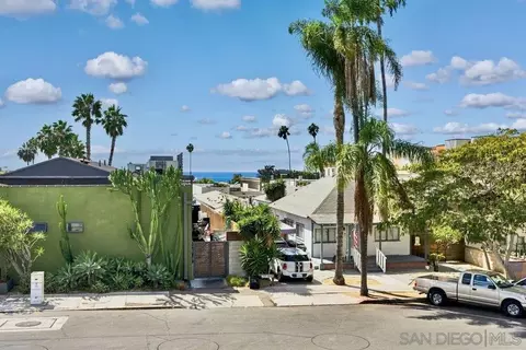 View/Area - 7509 Draper #210, La Jolla, CA 92037 photo 1 of 1