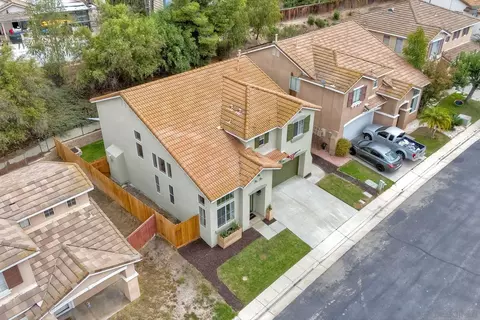 View/Area - 42066 Chestnut, Temecula, CA 92591 photo 4 of 11