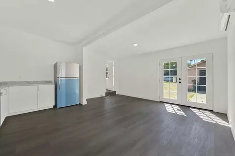 Living - 127 W 5th Ave, Escondido, CA 92025 photo 5 of 5