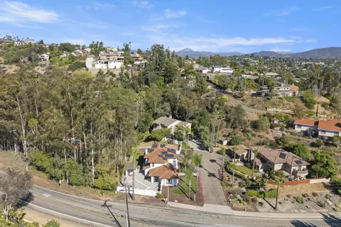 View/Area - 9742 Raspberry Ice Ln, La Mesa, CA 91941 photo 4 of 5