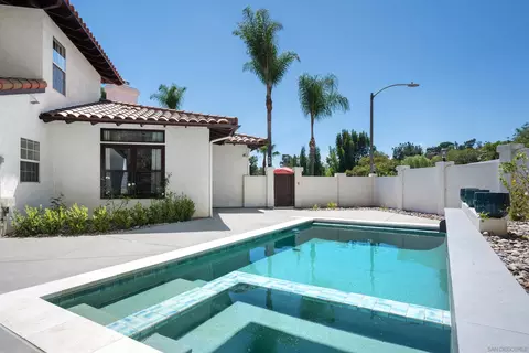 Exterior - 9742 Raspberry Ice Ln, La Mesa, CA 91941 photo 9 of 17