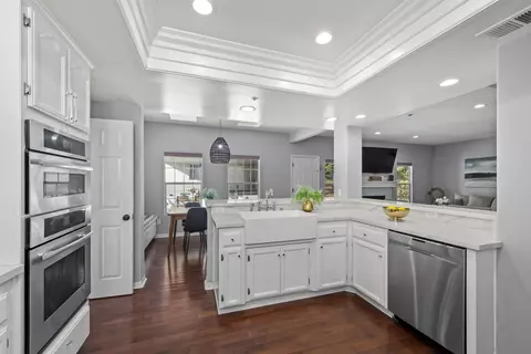 Kitchen - 9742 Raspberry Ice Ln, La Mesa, CA 91941 photo 4 of 4