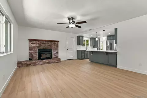 Living - 1029 Olive Ave, Ramona, CA 92065 photo 3 of 8