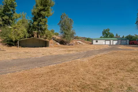 Exterior - 1029 Olive Ave, Ramona, CA 92065 photo 13 of 14