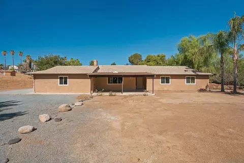 Exterior - 1029 Olive Ave, Ramona, CA 92065 photo 4 of 14