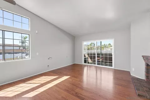 Living - 10150 Palm Glen Dr #34, Santee, CA 92071 photo 2 of 5