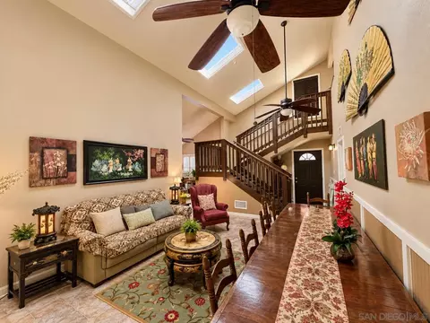 Dining - 230 Tarango Pl, Spring Valley, CA 91977 photo 3 of 5