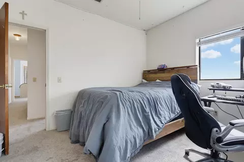 Bedroom - 16819 Daza Dr, Ramona, CA 92065 photo 5 of 7