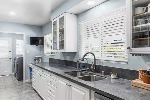 Kitchen - 125 Encanto Dr, Escondido, CA 92027 photo 2 of 4