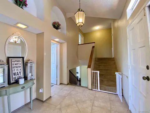 Entry Way - 4132 Palm Tree Ct, La Mesa, CA 91941 photo 4 of 4
