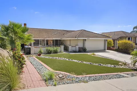 Exterior - 2336 Wind River Rd, El Cajon, CA 92019 photo 2 of 12
