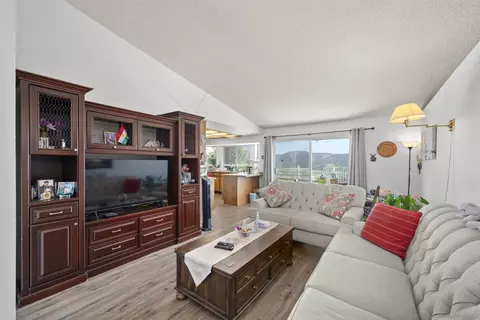 Living - 2336 Wind River Rd, El Cajon, CA 92019 photo 5 of 5