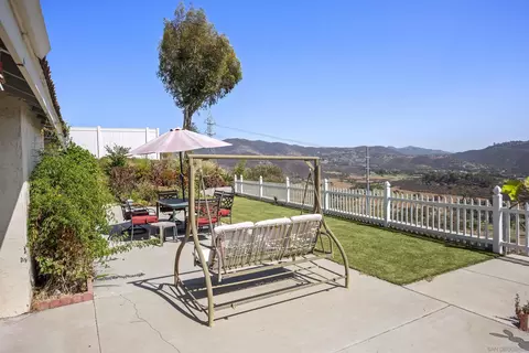 Exterior - 2336 Wind River Rd, El Cajon, CA 92019 photo 5 of 12