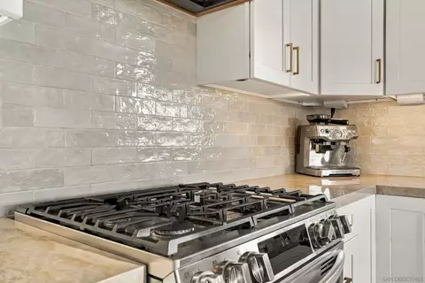 Kitchen - 15107 La Plata Ct, Ramona, CA 92065 photo 6 of 6