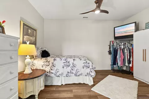 Bedroom - 15107 La Plata Ct, Ramona, CA 92065 photo 6 of 7
