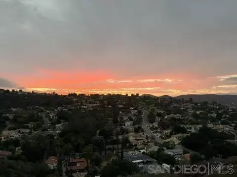View/Area - 15107 La Plata Ct, Ramona, CA 92065 photo 1 of 10
