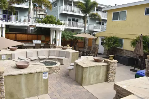 Exterior - 150 Walnut, Carlsbad, CA 92008 photo 12 of 16