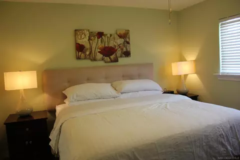 Bedroom - 150 Walnut, Carlsbad, CA 92008 photo 1 of 2