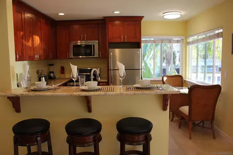 Kitchen - 150 Walnut, Carlsbad, CA 92008 photo 4 of 4