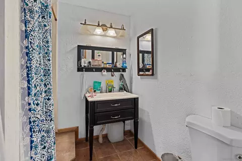 Bath - 2513 Tecate Divide Rd, Boulevard, CA 91905 photo 3 of 3