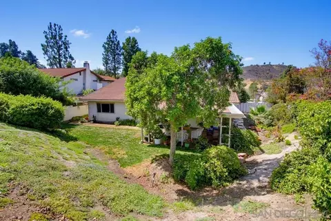 Exterior - 2394 Valley Mill Rd, El Cajon, CA 92020 photo 6 of 8