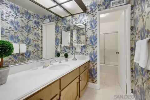 Bath - 2394 Valley Mill Rd, El Cajon, CA 92020 photo 3 of 4