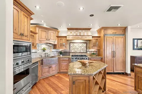 Kitchen - 120 C Ave #202, Coronado, CA 92118 photo 2 of 3